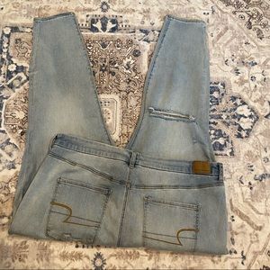 American Eagle High Rise Jeans